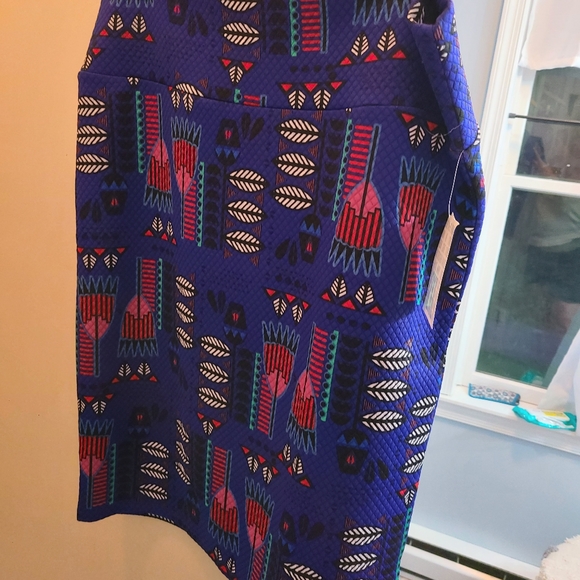Lularoe skirt - Picture 3 of 3